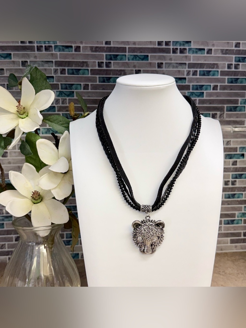 Leopard rhinestone statement necklace
